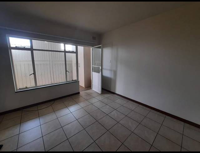 1 BEDROOM PROPERTY TO RENT IN VANDERBIJLPARK CE 1